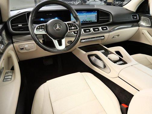 2023 Mercedes-Benz GLS 450 4MATIC