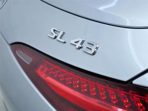 2023 Mercedes-Benz AMG SL 43 Base