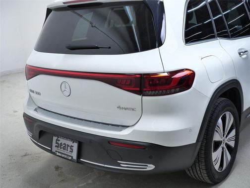2023 Mercedes-Benz EQB 300 4MATIC