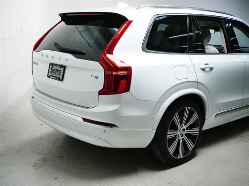 2025 Volvo XC90 Plug-In Hybrid T8 Ultra 7-Seater