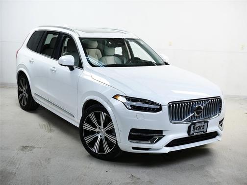 2025 Volvo XC90 Plug-In Hybrid T8 Ultra 7-Seater