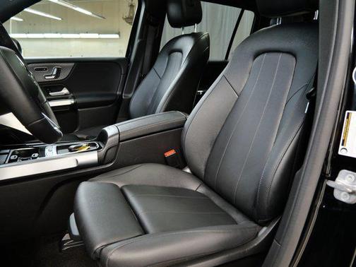 2024 Mercedes-Benz EQB 300 4MATIC