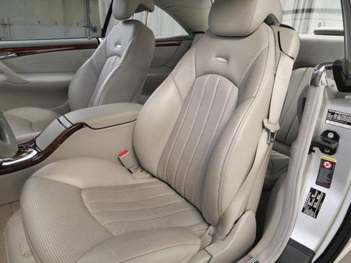 Brilliant Silver Metallic 2005 Mercedes-Benz CL-Class 5.5L AMG
