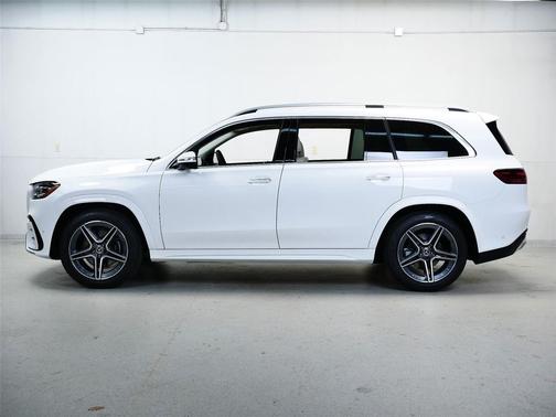 2026 Mercedes-Benz GLS 450 4MATIC