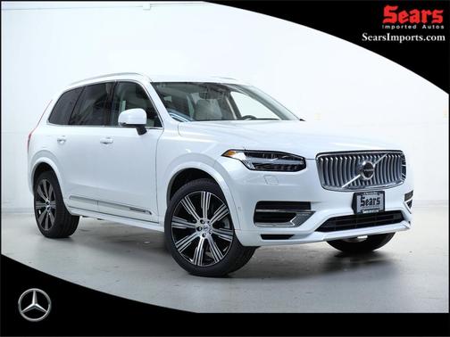 2024 Volvo XC90 Recharge Plug-In Hybrid T8 Ultimate Bright Theme 7-Seater
