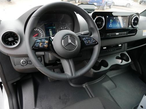 2025 Mercedes-Benz Sprinter 3500 High Roof