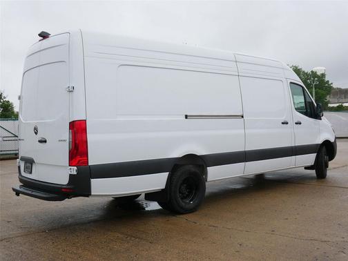 2025 Mercedes-Benz Sprinter 3500 High Roof
