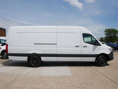 2025 Mercedes-Benz Sprinter 3500 High Roof