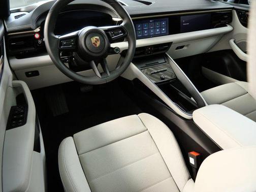 Volcano Grey Metallic 2024 Porsche Macan Macan Electric 4