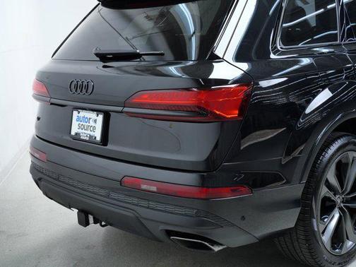 2025 Audi Q7 55 Premium Plus