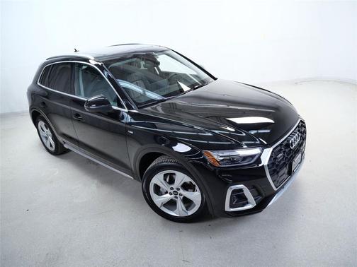 2023 Audi Q5 45 S line Premium Plus