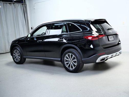 2026 Mercedes-Benz GLC 300 4MATIC