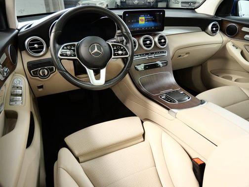 2022 Mercedes-Benz GLC 300 4MATIC