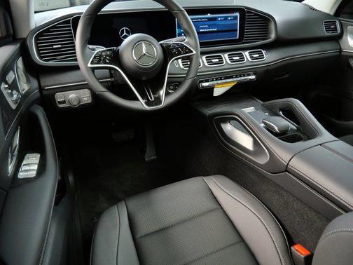 Black 2026 Mercedes-Benz GLE 350 4MATIC