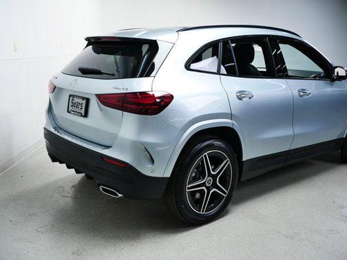 2025 Mercedes-Benz GLA 250 4MATIC