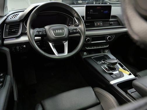 2018 Audi Q5 2.0T Prestige