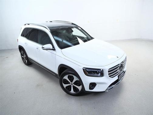 2025 Mercedes-Benz GLB 250 4MATIC