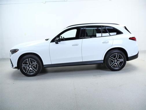 2026 Mercedes-Benz GLC 300 4MATIC
