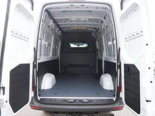 2025 Mercedes-Benz Sprinter 2500 Standard Roof