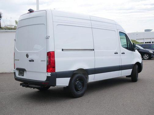 2025 Mercedes-Benz Sprinter 2500 Standard Roof