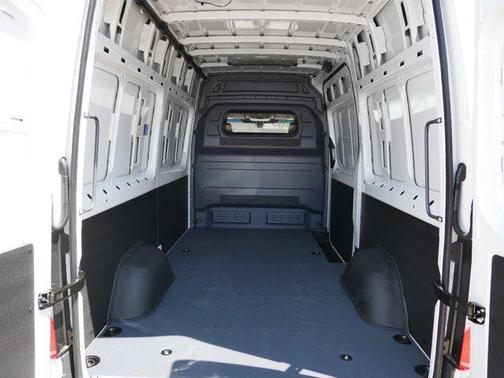 2025 Mercedes-Benz Sprinter 2500 Standard Roof