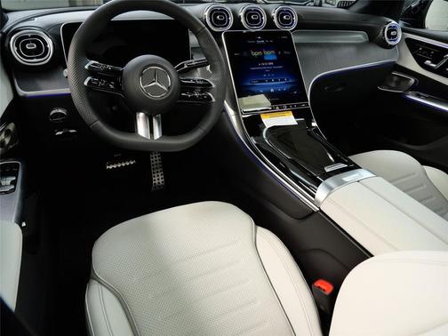 2026 Mercedes-Benz GLC 300 4MATIC