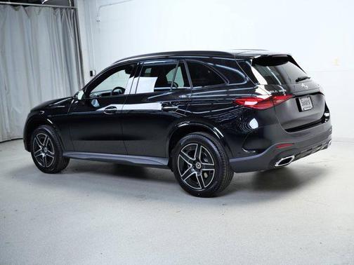 2026 Mercedes-Benz GLC 300 4MATIC