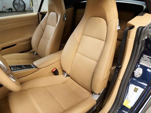 Dark Blue Metallic 2016 Porsche 911 911 Carrera S