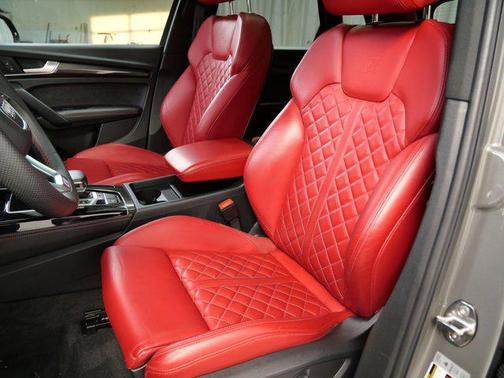 2023 Audi SQ5 3.0T Premium Plus