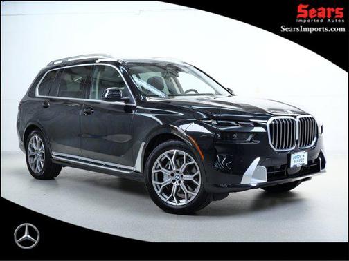 2025 BMW X7 xDrive40i