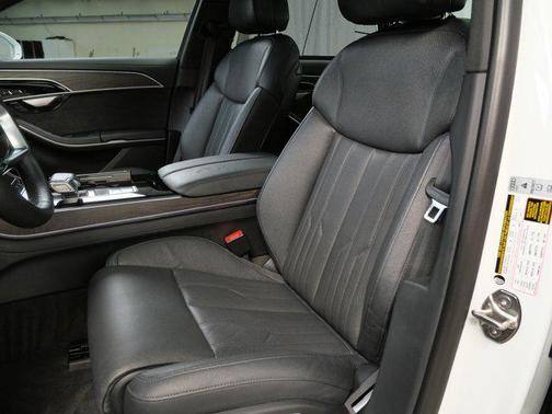 2024 Audi A8 L 55 TFSI quattro Tiptronic