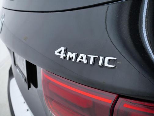 2025 Mercedes-Benz GLB 250 4MATIC