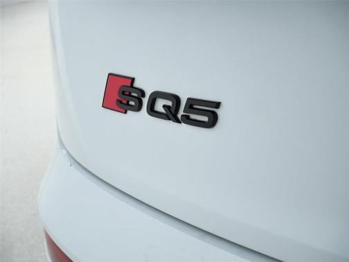 2023 Audi SQ5 3.0T Prestige