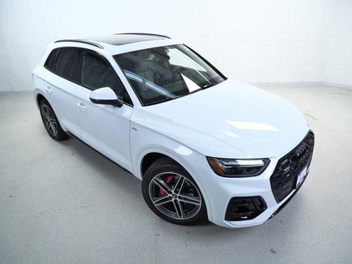 2025 Audi Q5 55 S line Premium Plus
