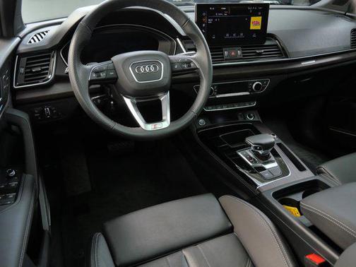 2025 Audi Q5 55 S line Premium Plus