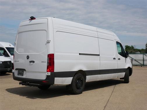 2025 Mercedes-Benz Sprinter 2500 High Roof