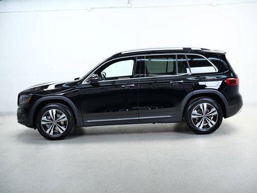 2025 Mercedes-Benz GLB 250 4MATIC