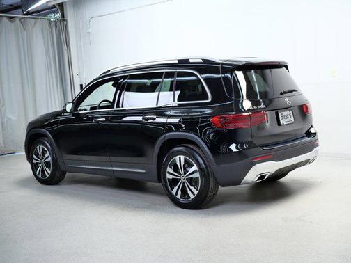 2025 Mercedes-Benz GLB 250 4MATIC