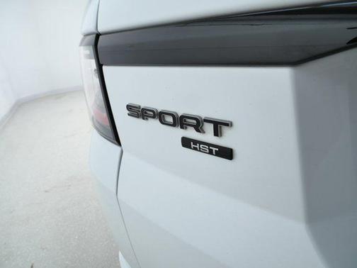 2020 Land Rover Range Rover Sport HST MHEV