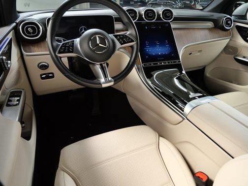 2024 Mercedes-Benz GLC 300 4MATIC