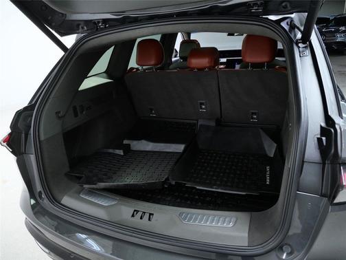 2024 Lincoln Nautilus 