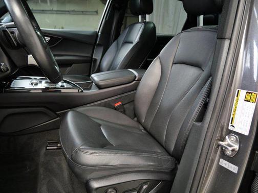 2019 Audi Q7 55 Prestige