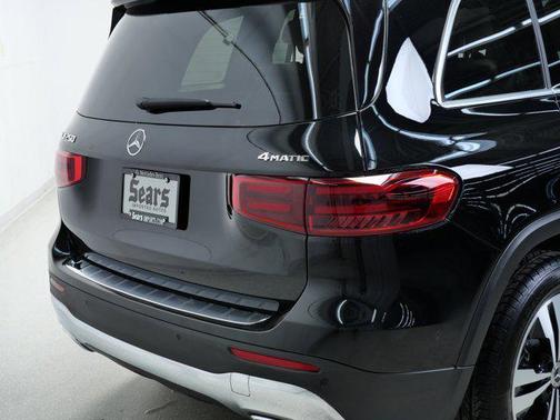 2025 Mercedes-Benz GLB 250 4MATIC