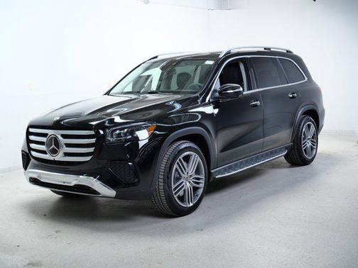 2026 Mercedes-Benz GLS 450 4MATIC