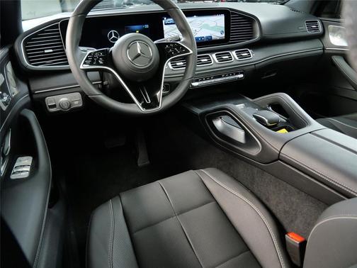 2025 Mercedes-Benz GLE 450e 4MATIC