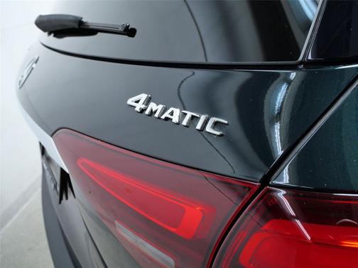 2025 Mercedes-Benz GLE 450e 4MATIC