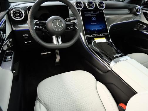 2026 Mercedes-Benz GLC 300 4MATIC