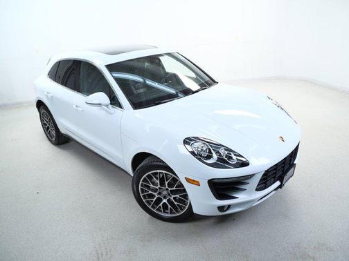 2017 Porsche Macan S