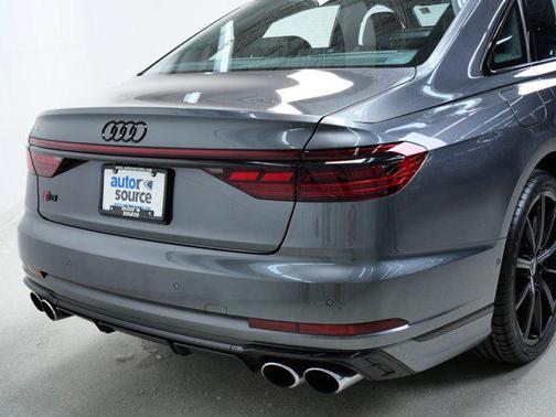 2022 Audi S8 4.0T