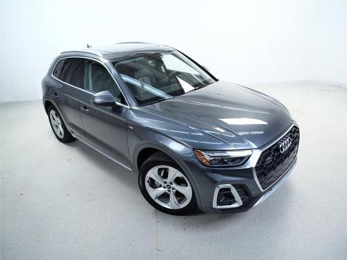 2023 Audi Q5 45 S line Premium Plus